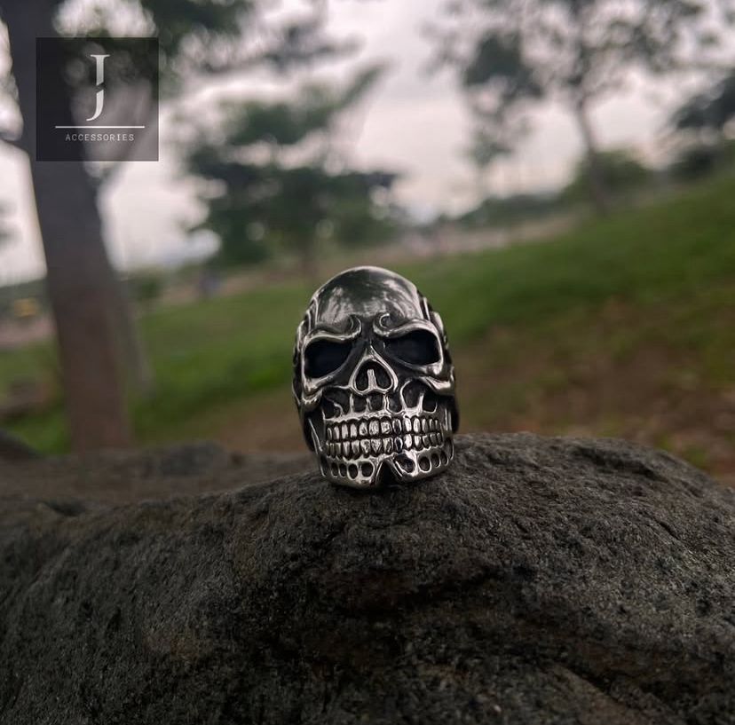 Anillo Calavera